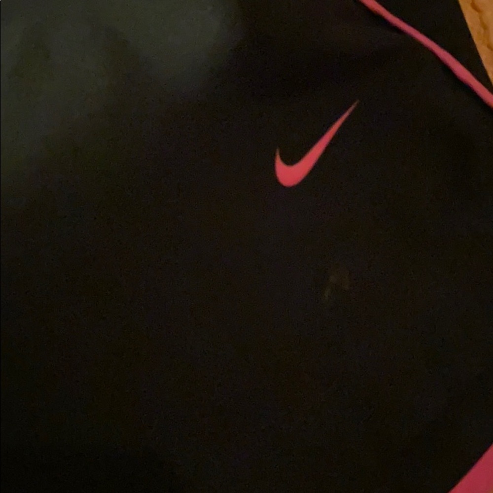 Nike Running Shorts - Picture 3 of 3